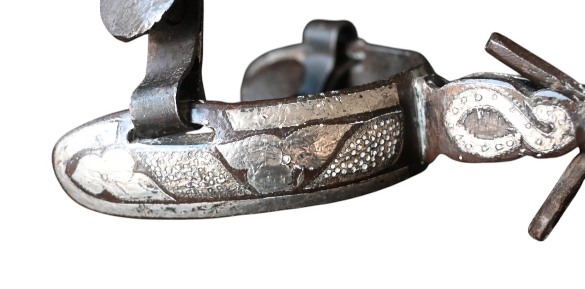 Gaucho Spurs – Hand-forged Iron And Silver Inlay – Argentina, 18th Century-photo-5