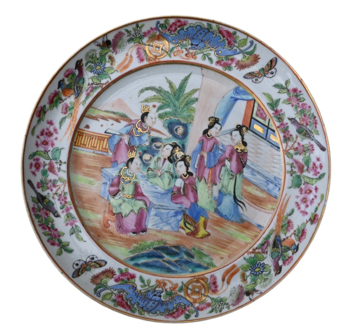 Famille Rose Porcelain Plate, Qing Dynasty – Court Scene, Canton Decor, 19th Century 