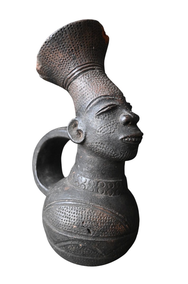 Mangbetu Terracotta Vase, Early 20th Century, Formerly In The A. Francotte Collection (belgium)