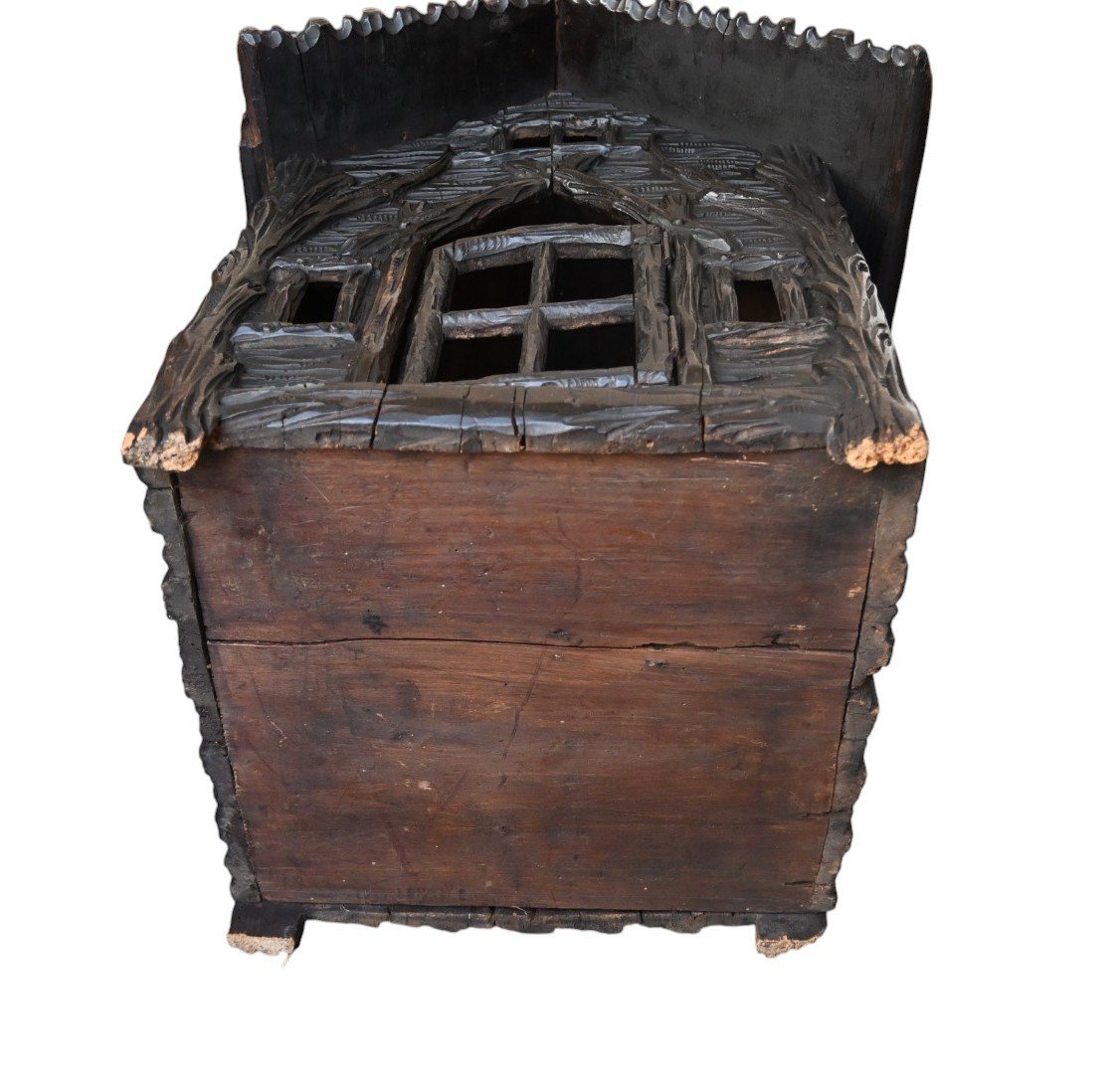 Niche intérieure ancienne en bois sculpté, travail de la Forêt-Noire, vers 1880–1910-photo-5