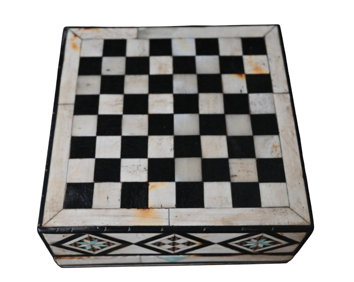 Embriachi Game Box In Inlaid Bone, Italian Certosina, Renaissance (15th–16th Century)-photo-1