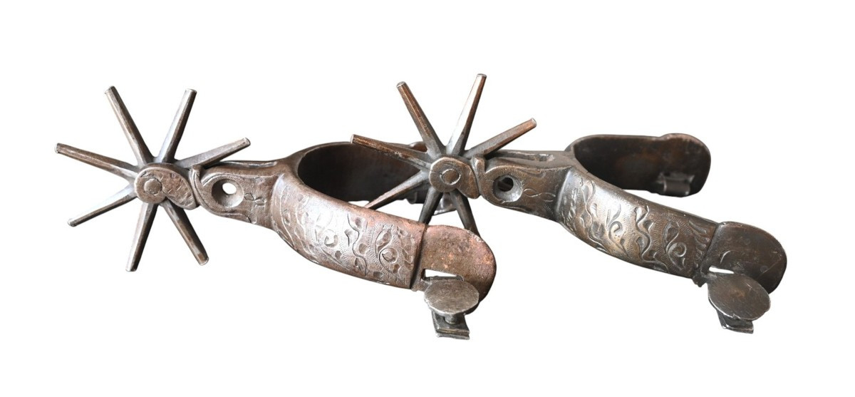 Paire d’éperons de gaucho du XIXe siècle – Argentine / Uruguay