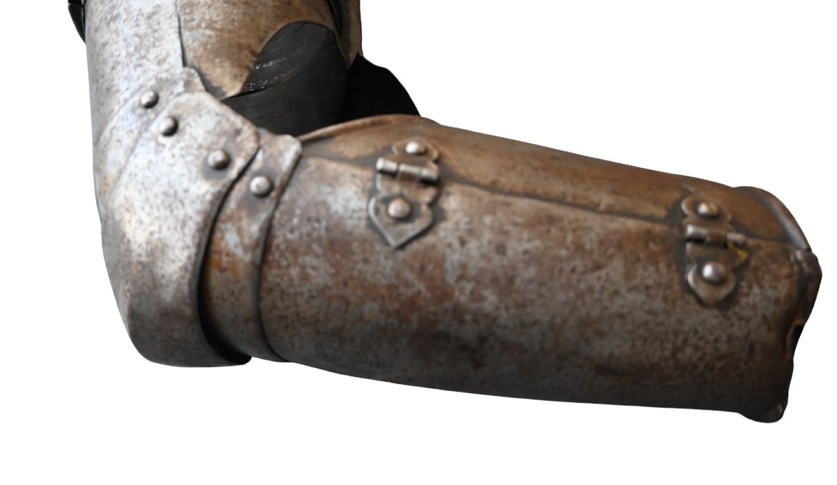 Bras et épaule d’armure, Italie du Nord (Milan ou Brescia), milieu du XVIe siècle -photo-6