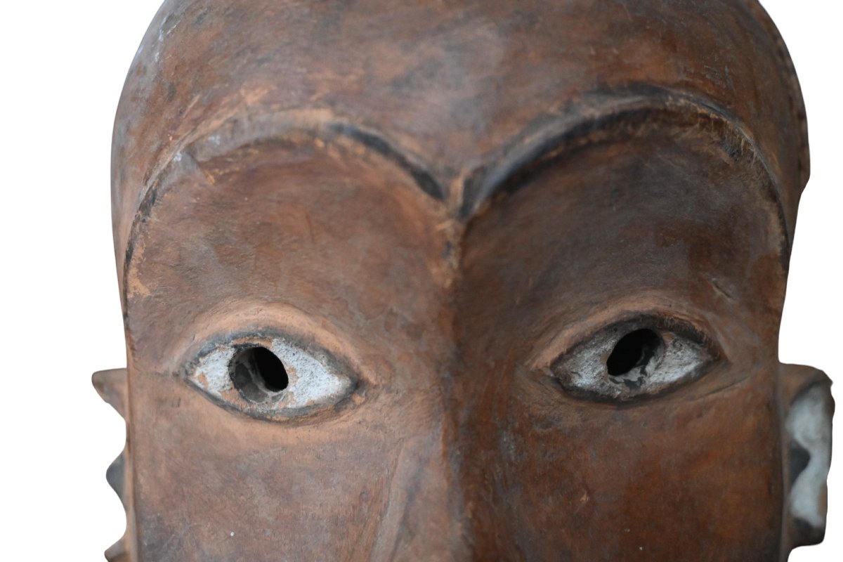Antique Chokwe Mask “mwana Pwo” – Congo / Angola – Late 19th – Early 20th Century-photo-1