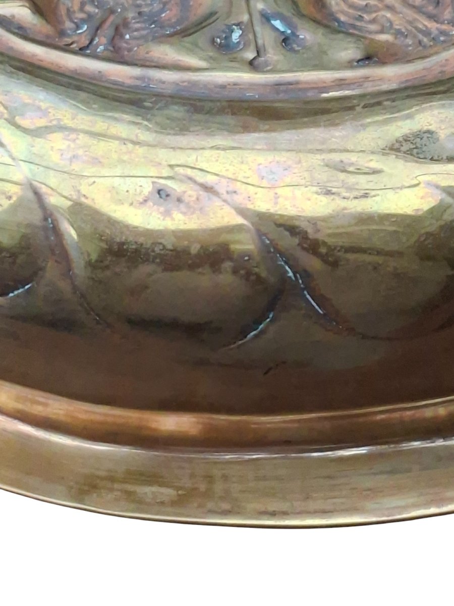 Rare bassin baptismal en laiton, Nuremberg, XVIe siècle-photo-4