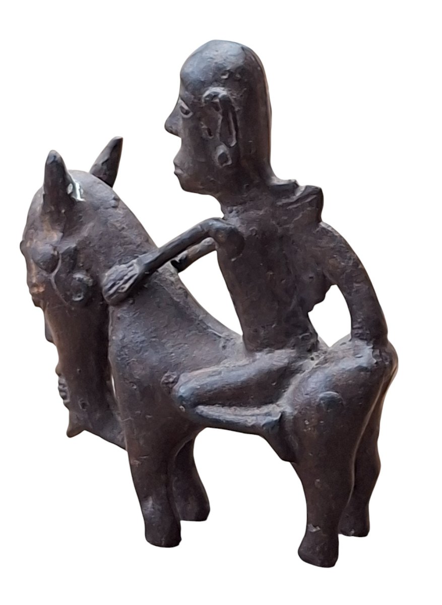 Rare Batak Equestrian Bronze Statuette – Sumatra, 19th Century-photo-2