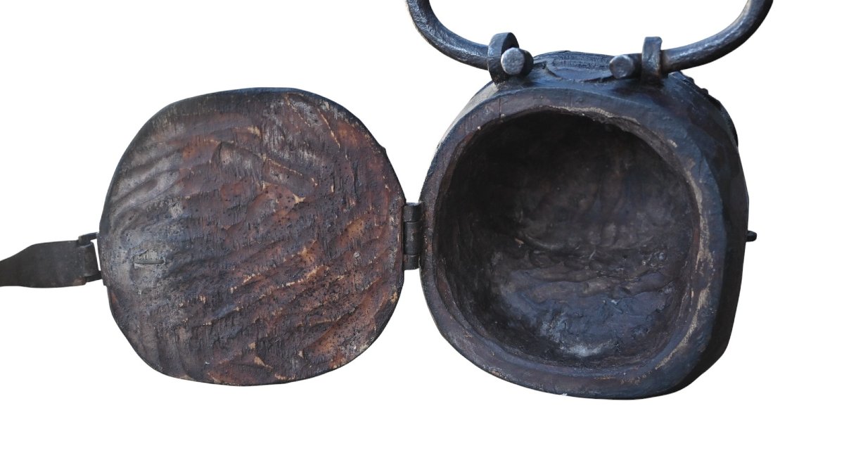 Rare tronc à offrandes en forme de crâne (memento mori), XVIIe siècle-photo-4