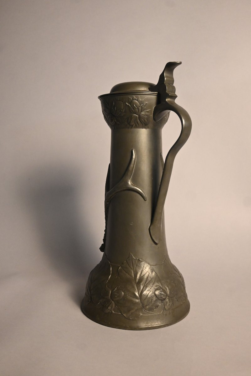 KAYSERZINN 4305 – Aiguière Jugendstil en étain à décor de bois et bois de chevreuil, vers 1900-photo-4
