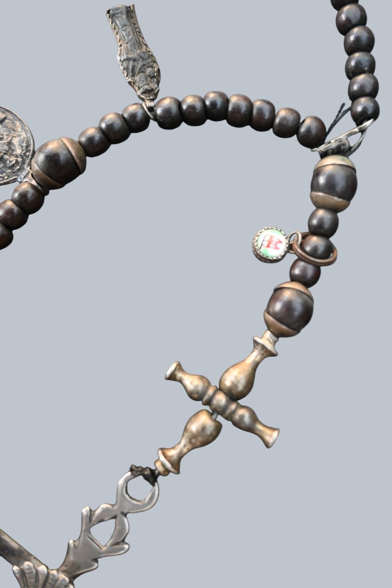 Chapelet en bois avec crucifix et éléments en argent, XVIIIe siècle-photo-3