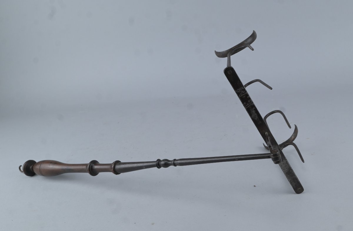 Folding Fireplace Toaster Made Of Wrought Iron And Turned Wood, Monogrammed “em” – 18th Century-photo-3
