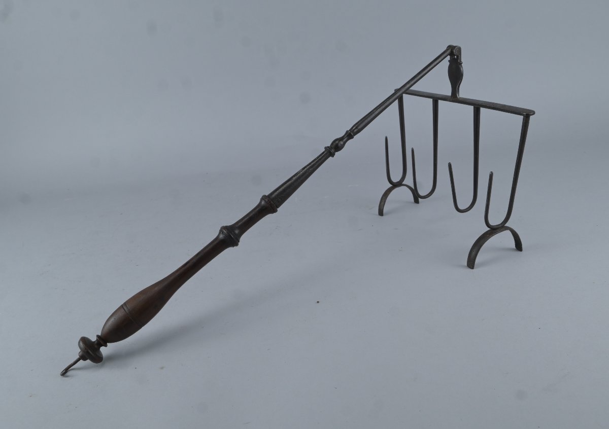 Folding Fireplace Toaster Made Of Wrought Iron And Turned Wood, Monogrammed “em” – 18th Century