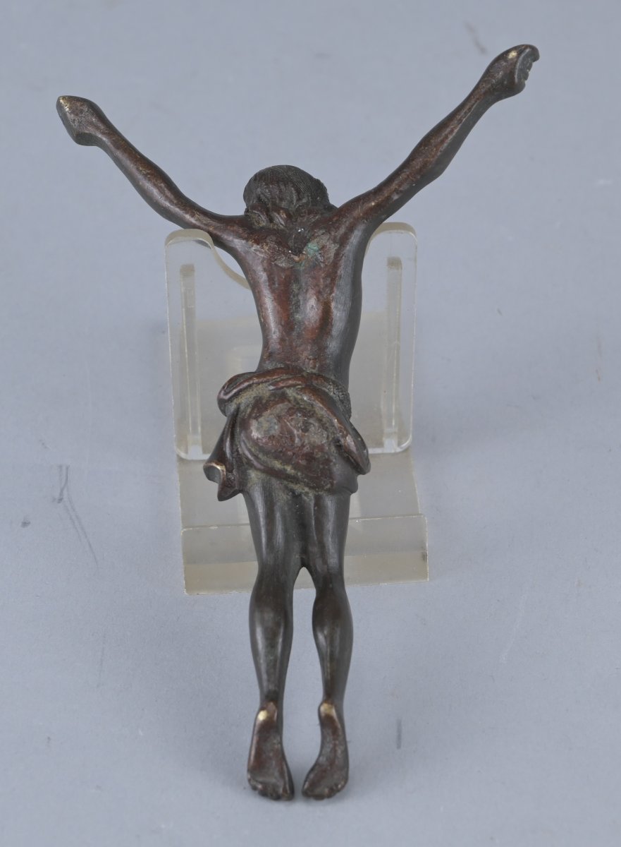 Corpus du Christ en bronze, XVIe siècle -photo-2