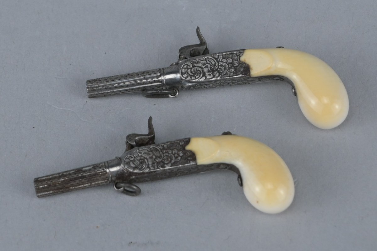 Paire de pistolets miniatures de maîtrise, Liège-photo-2