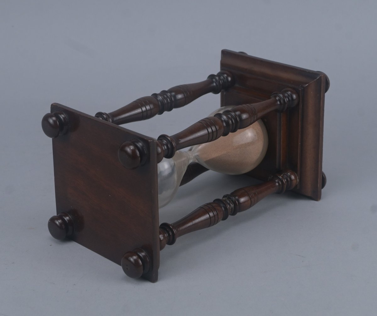 English Mahogany Hourglass, 19th Century-photo-3