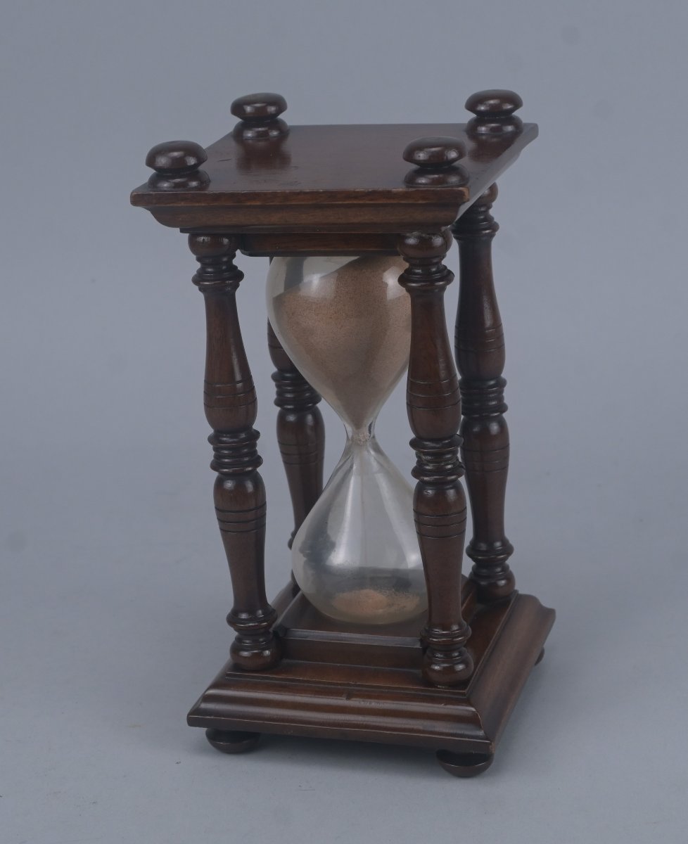 English Mahogany Hourglass, 19th Century-photo-1