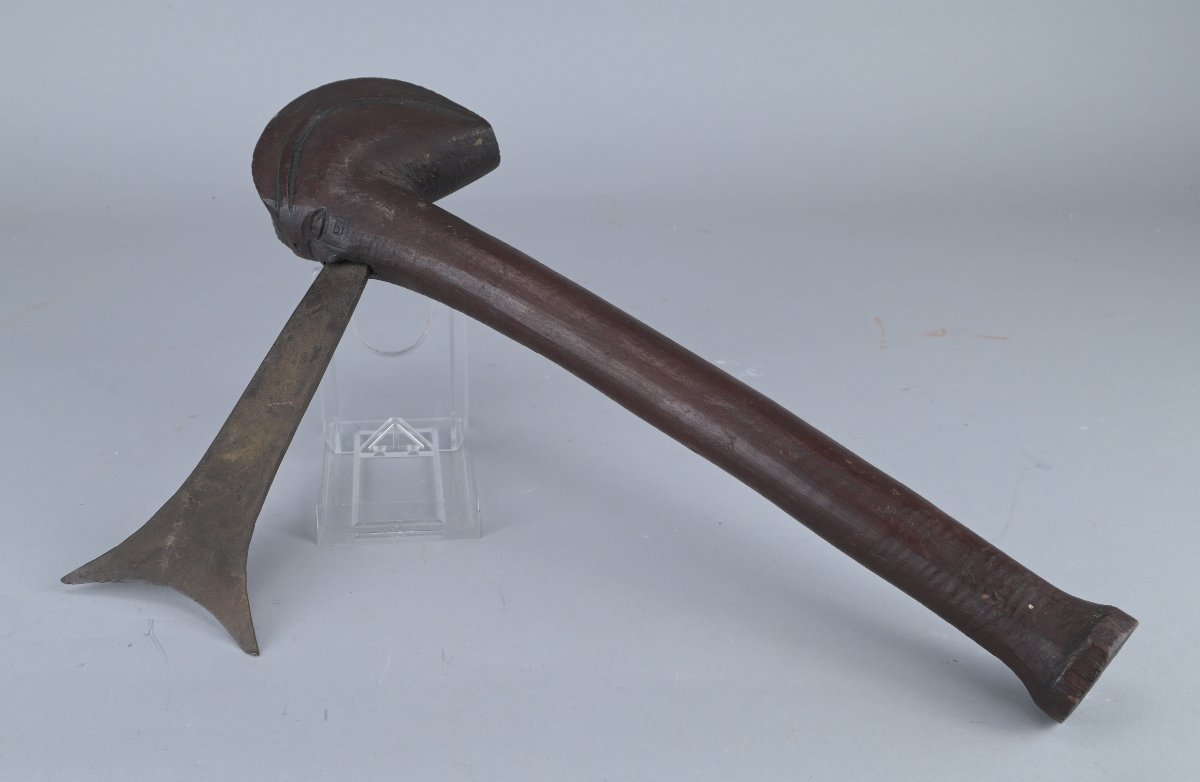 Mbala Axe From The Congo, Early 20th Century-photo-4