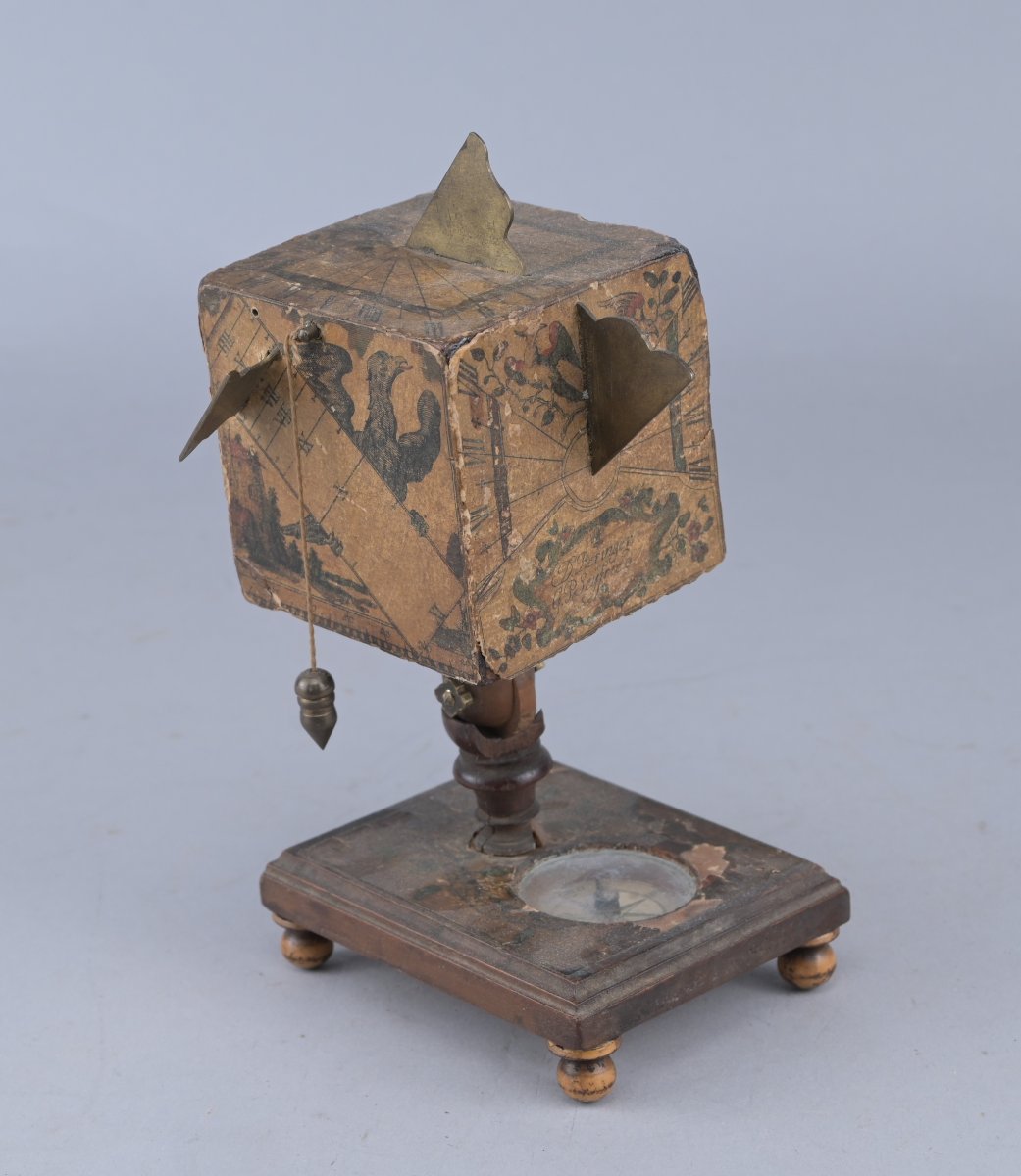 Cadran solaire polyédrique Beringer avec boussole, XVIIIe