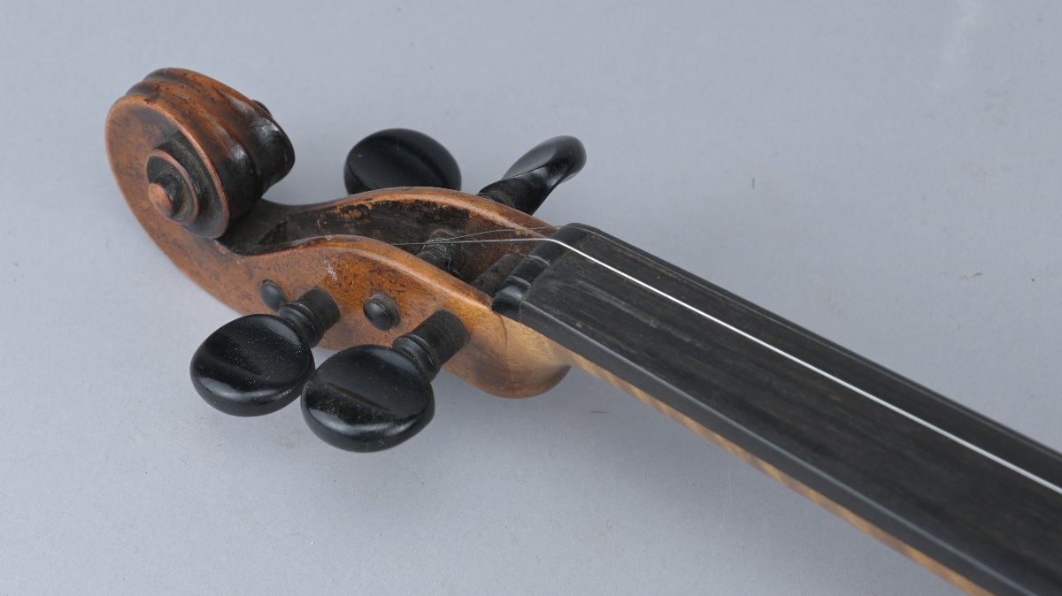 Violin By Joannes Georgius Huber, Vienna, 1761-photo-1