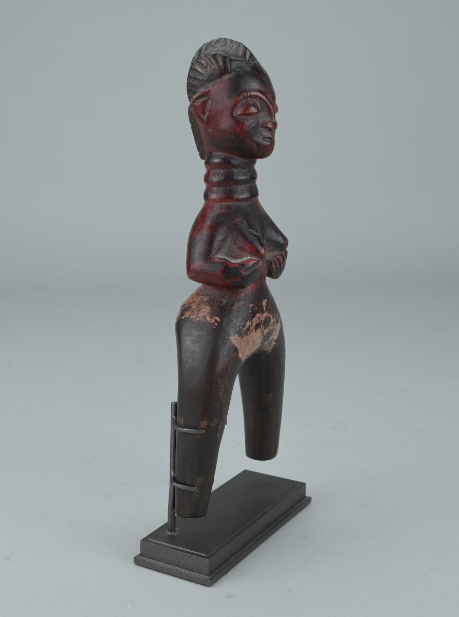 Lance-pierre figuratif Baoulé — Côte d’Ivoire, début du XXe siècle-photo-4