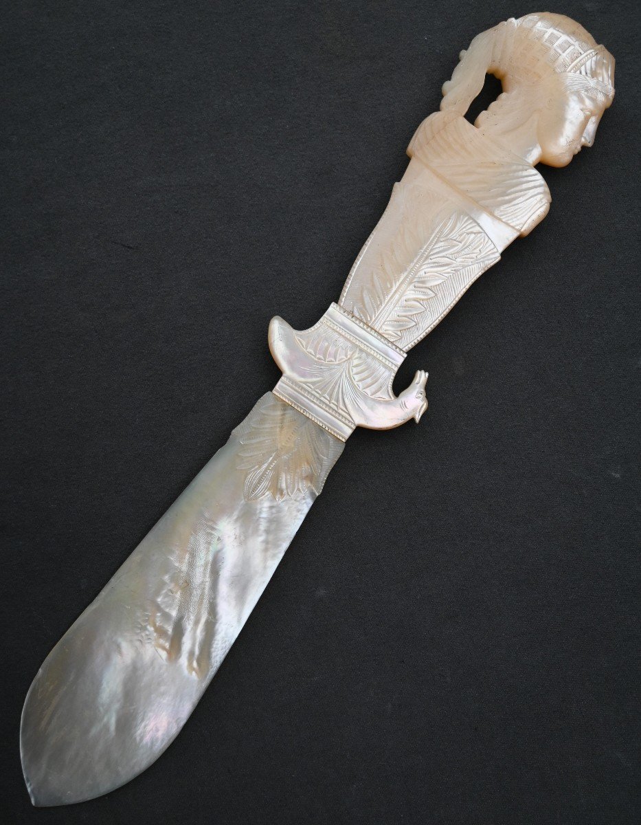 Grand Palais Royal Letter Opener In Mother Of Pearl From The Nineteenth Century-photo-3
