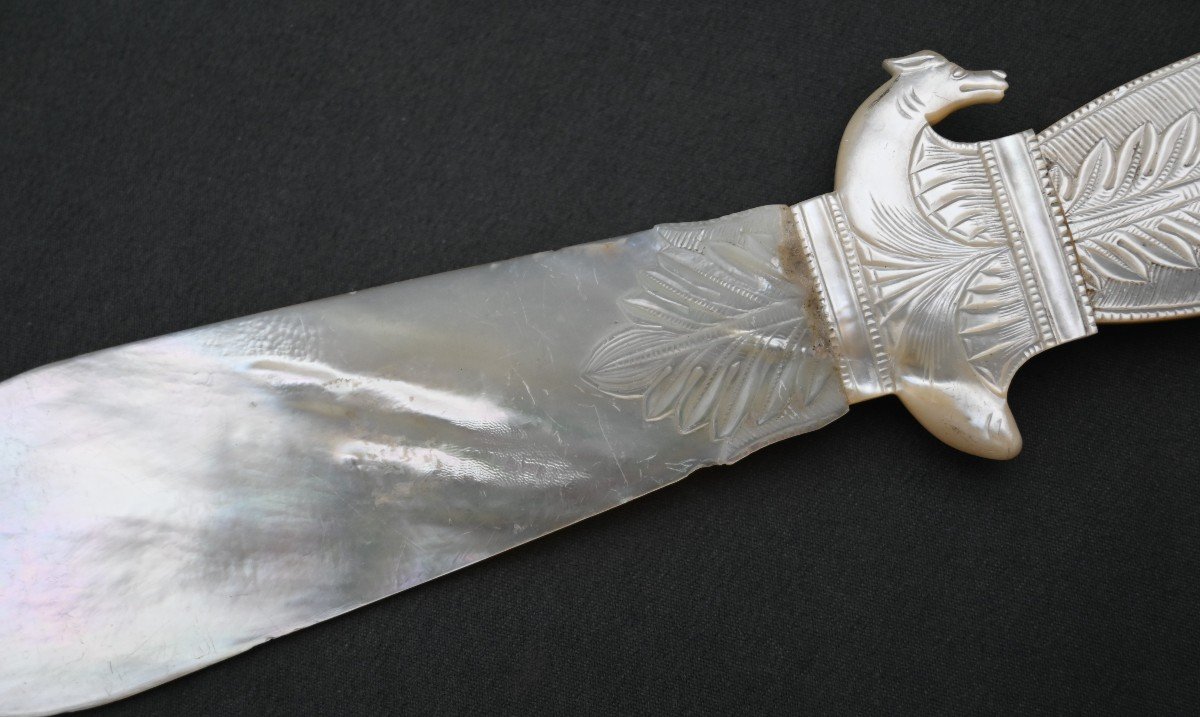 Grand Palais Royal Letter Opener In Mother Of Pearl From The Nineteenth Century-photo-4