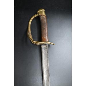 Une Belle  épée De Cavalerie Légère Modèle 1822 d'Origine Belge.