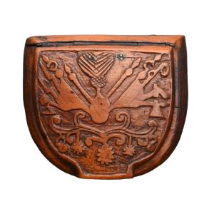Rare Snuffbox In Carved Wood Late 18th Century