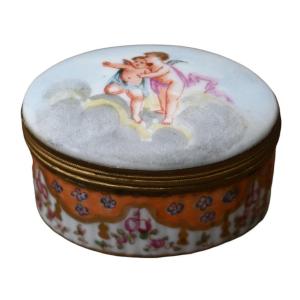 Samson Meissen Style Porcelain Snuff Box