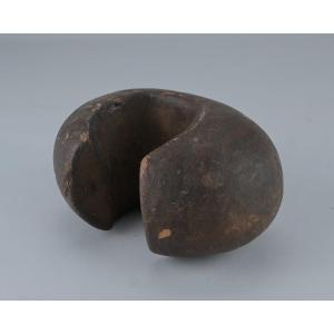 Carved Wooden Tutsi Archer's Bracelet – Rwanda – Early 20th Century