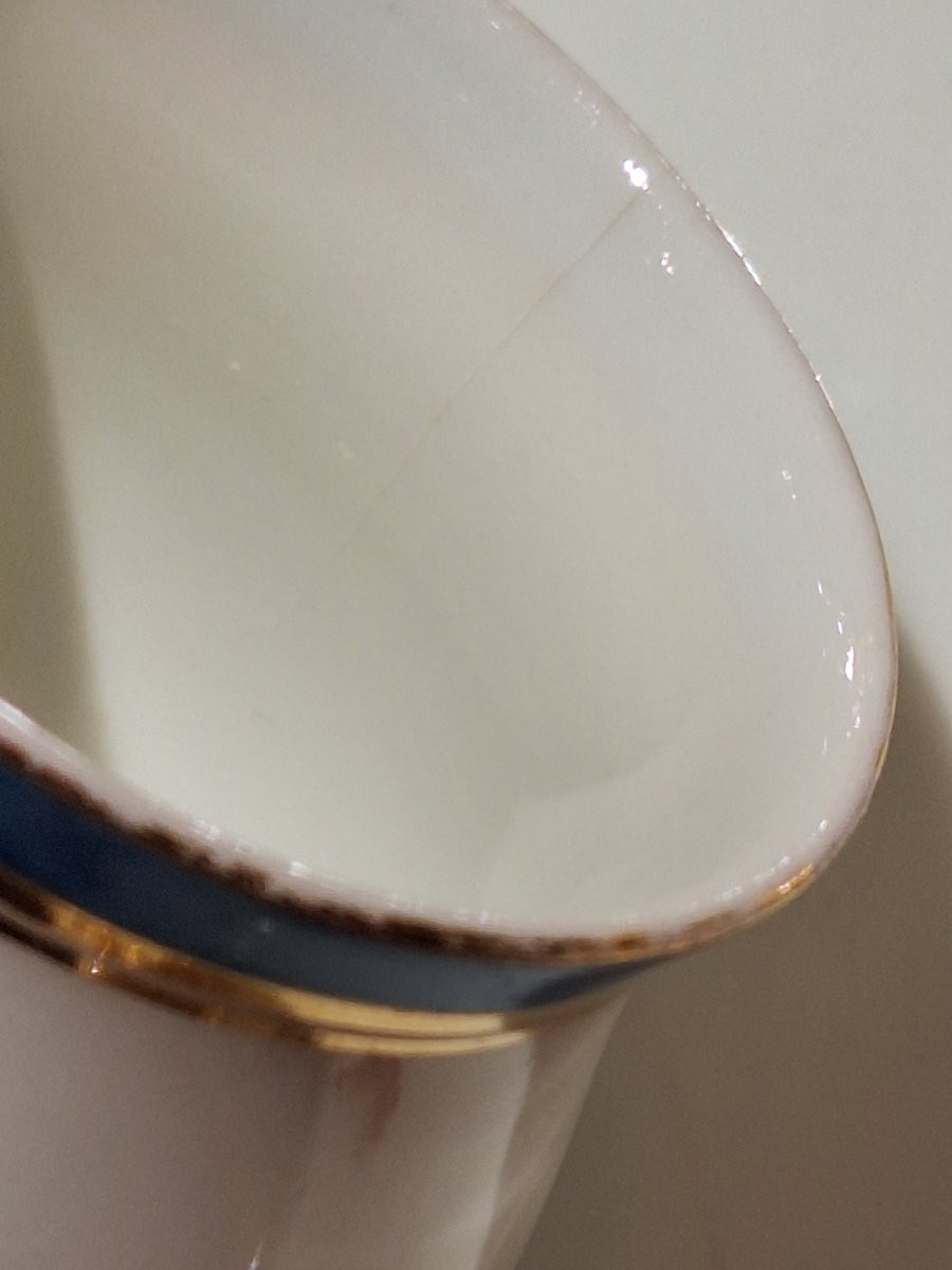9 Paris Porcelain Juice Or Cream Pots On A Stand -photo-5