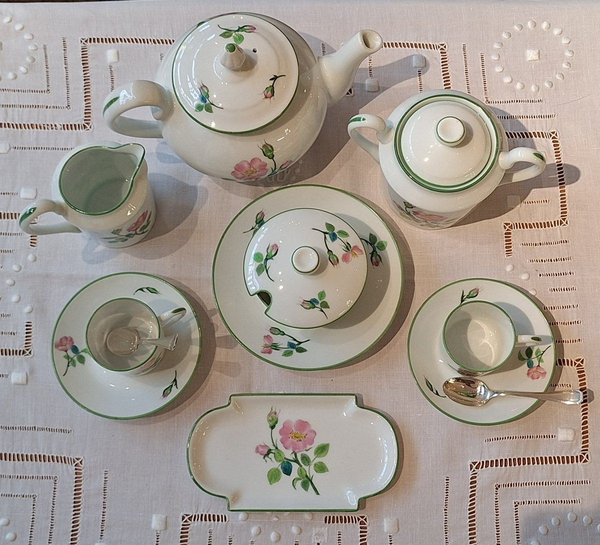 Petit Service à Café En Porcelaine  Par Christian Dior -photo-2
