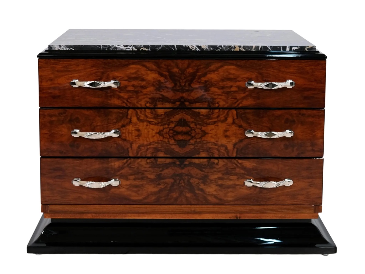 Commode Art Déco en noyer avec plateau en marbre