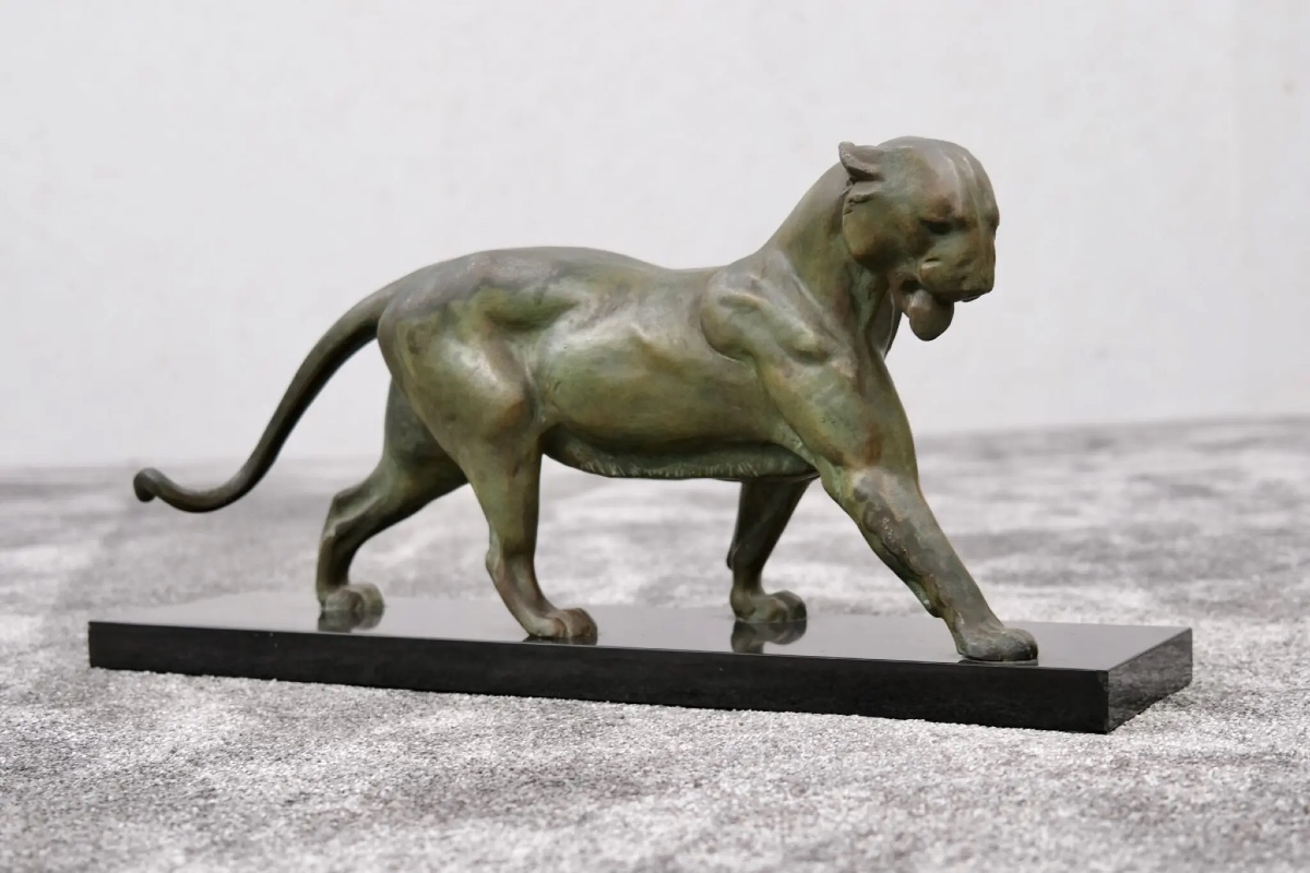 Panther Sculpture By “plagnet”