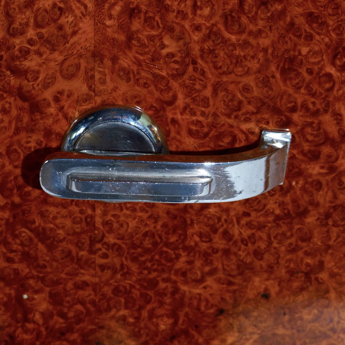 Commode Art Déco en Amboine avec pied moustache-photo-3