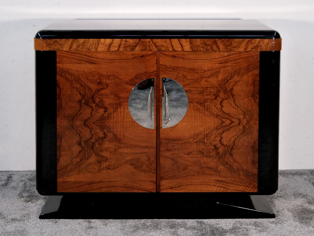 Small Art Deco Sideboard, Walnut And High-gloss Black Lacquer Trim-photo-2