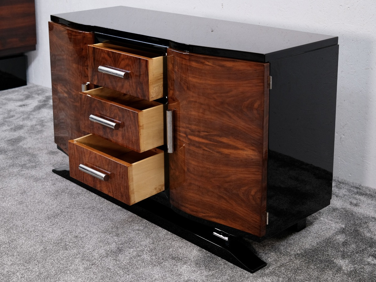 Small Art Deco Walnut Sideboard With 3 Drawers In The Center.-photo-2