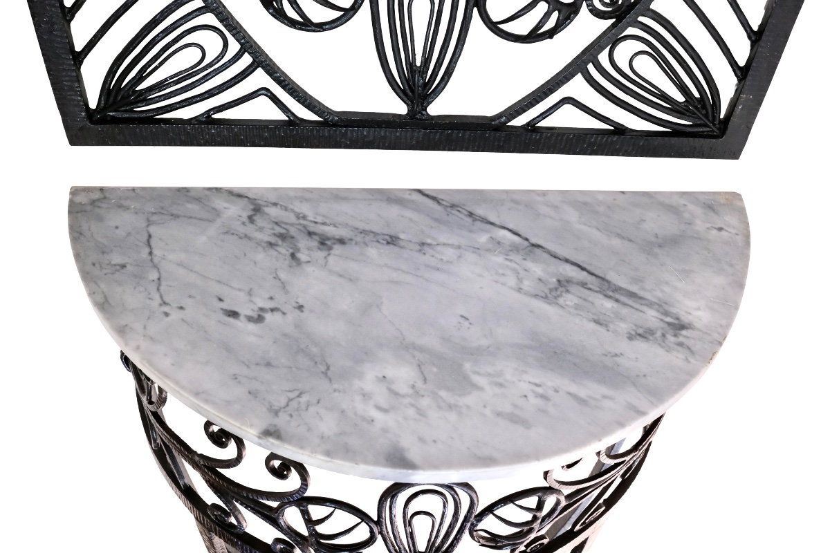 Three-piece Entryway Set Consisting Of A Mirror And A Half-moon Console Table In M-photo-4