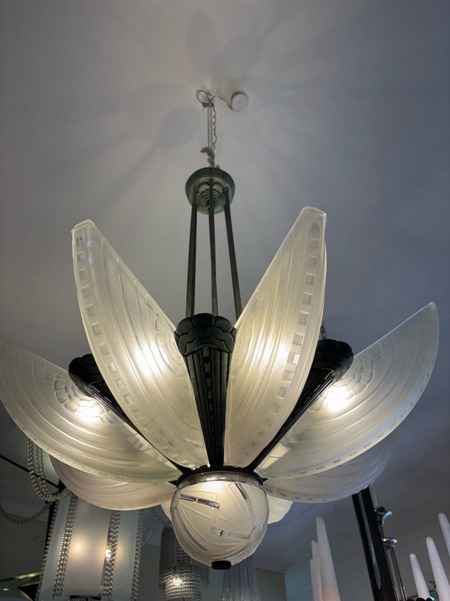 Sabino Chandelier, Art Deco France Circa 1930