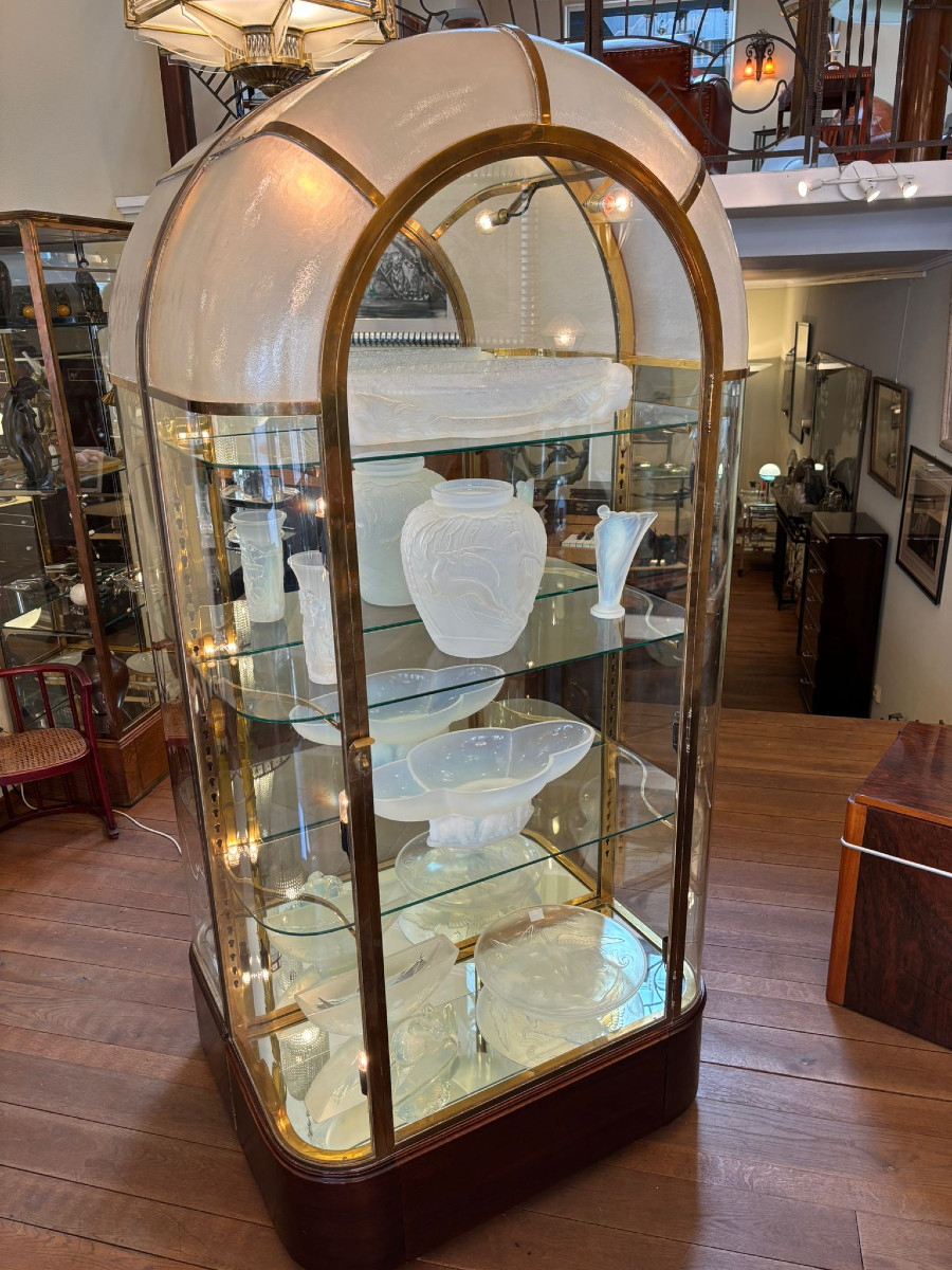 Art Deco Display Case Circa 1930, Glass And Bronze