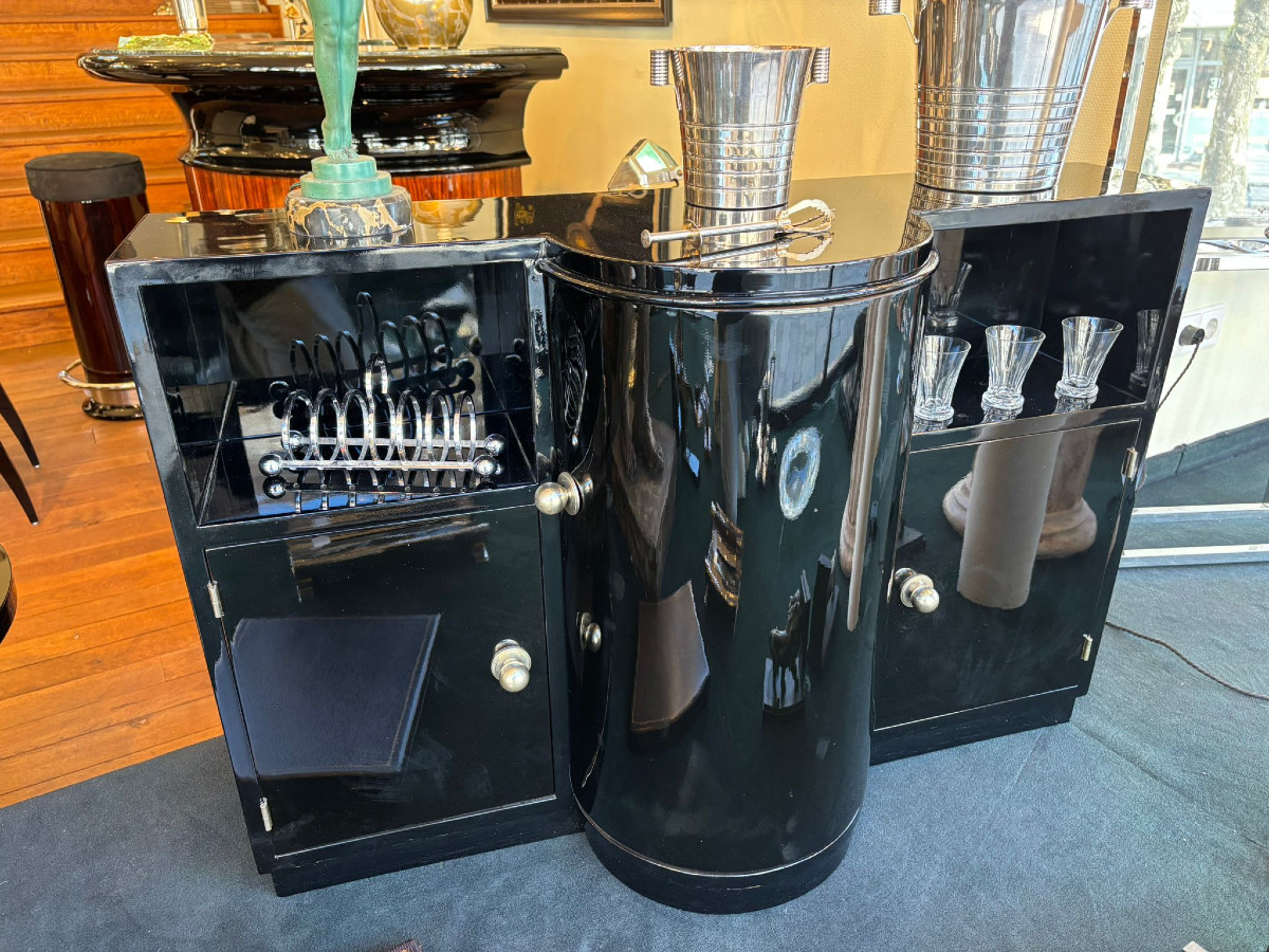 Meuble bar Art Déco vers 1930, laque piano