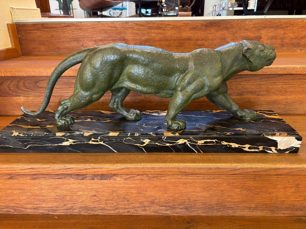 Panthère en bronze signée D.H. Chiparus,  Art Déco-photo-2