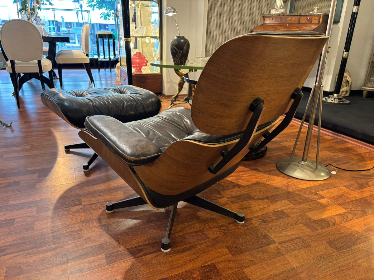Fauteuil et tabouret Eames lounge chair vers 1970-photo-2