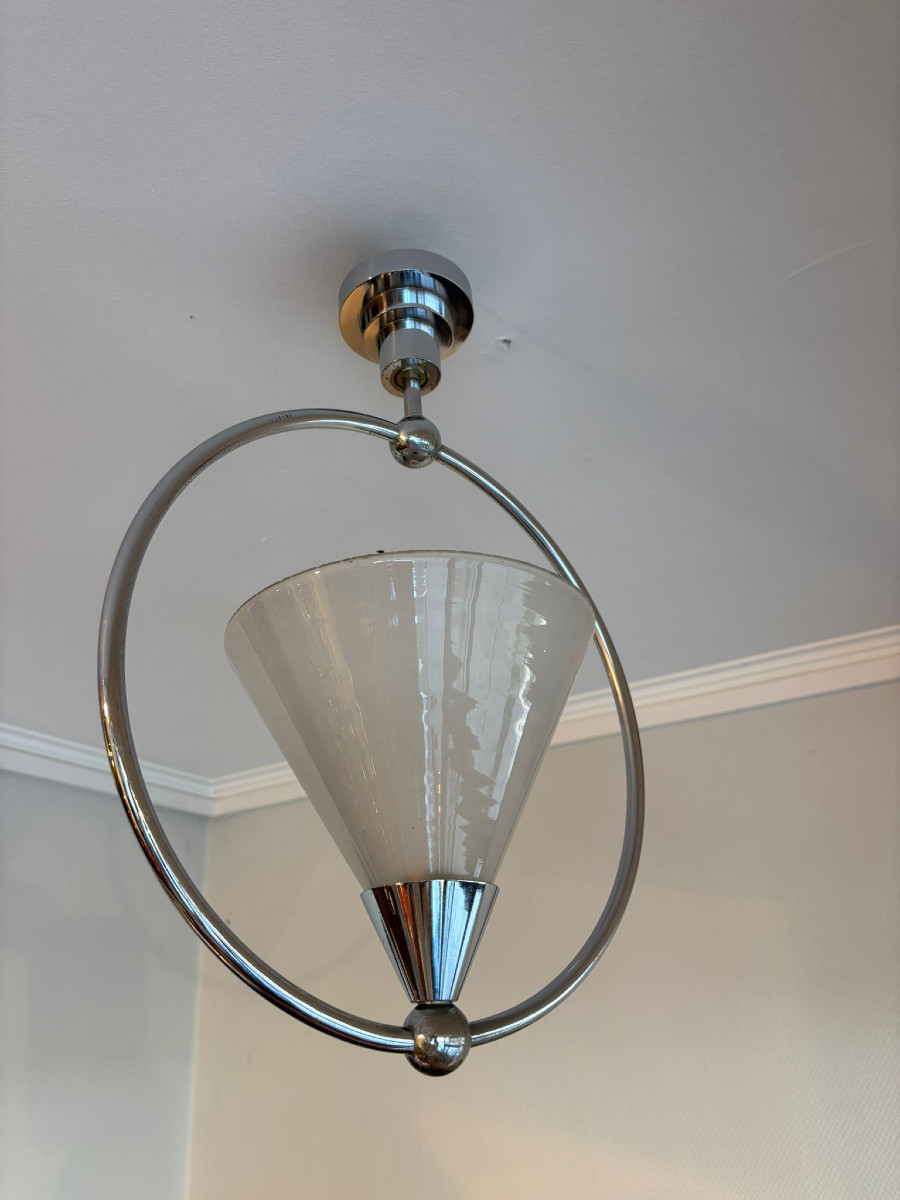 Lustre Art Déco vers 1930 métal chromé et verre