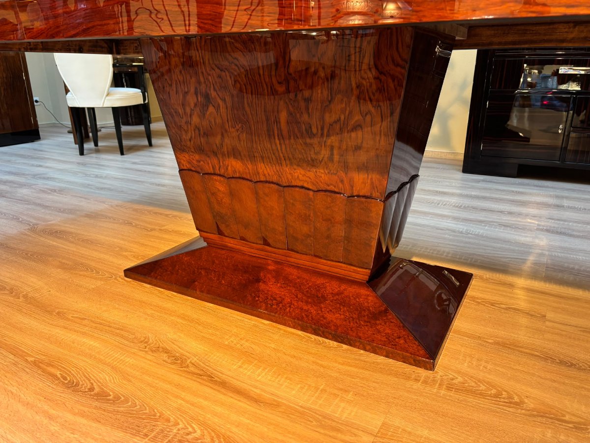 Table de salle à manger Art Déco vers 1930 en acajou flammé-photo-1