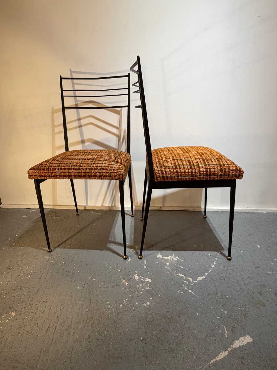 4 Chairs-photo-3