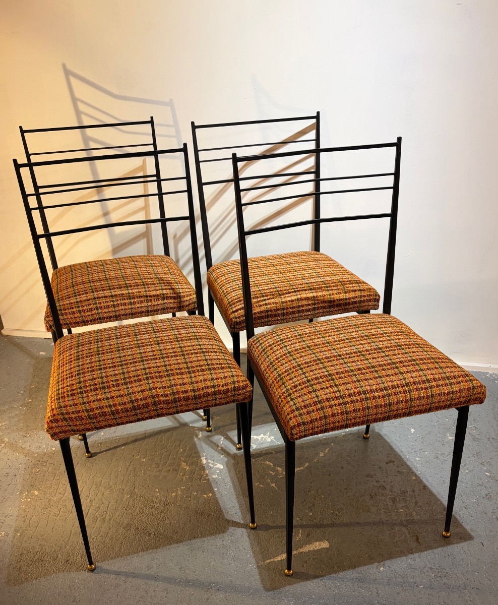 4 Chairs