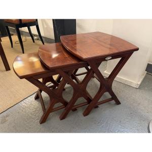 Tables gigognes 