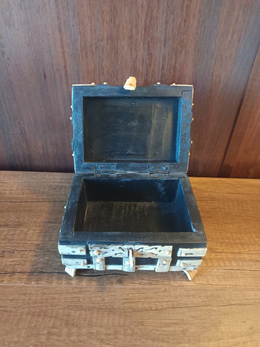 Portuguese Box In Carved Wood And Bone, 20th Century-photo-3