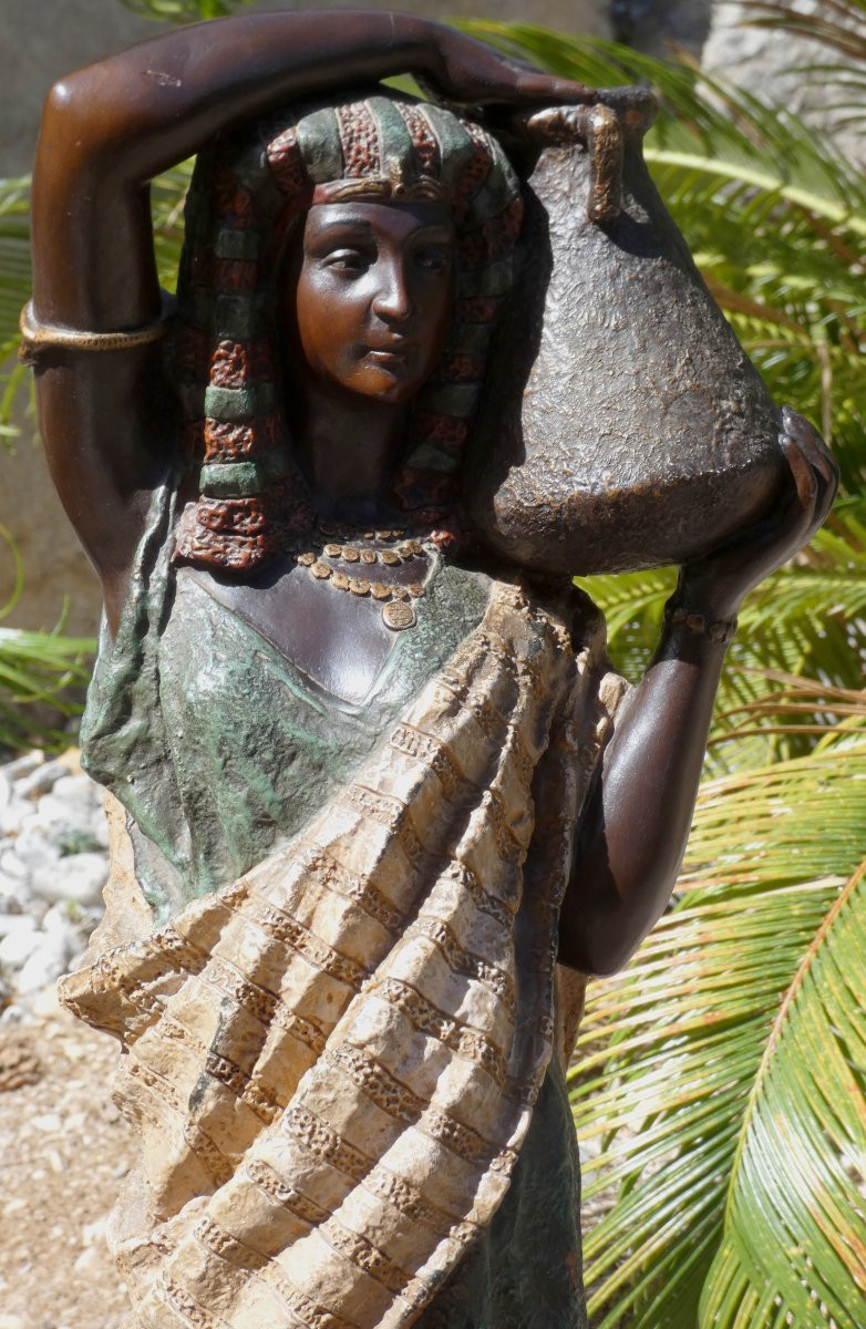 GRANDE SCULPTURE ORIENTALE 1900 - PLÂTRE POLYCHROME -ÉGYPTIENNE PORTEUSE D'EAU-photo-7