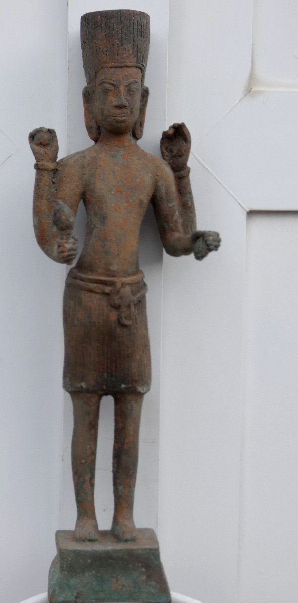 19th-20th Century Bronze Sculpture - Hindu Worship Of The Khmer People Of Cambodia - The God Vishnu-photo-3